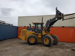 30,000lb. Wheel Loader John Deere 544 30,000lb. Wheel Loader John Deere 544