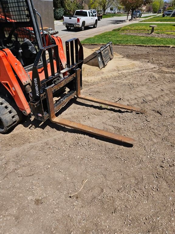 Pallet Forks SSV/SVL 48" x 46"