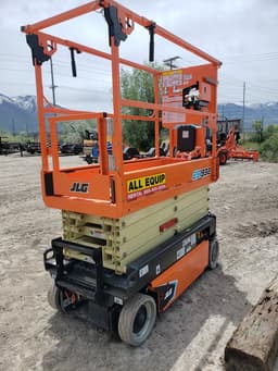 19' Electric Scissor Lift ES1932 19' Electric Scissor Lift ES1932