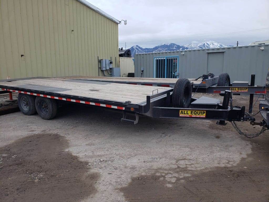 Ironbull 22' Dumping Flatbed Trailer 14k