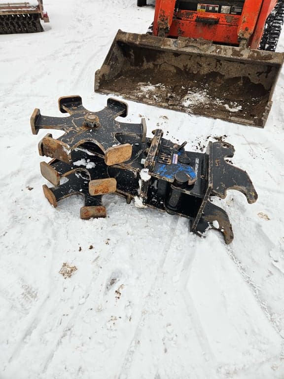 Compaction Wheel Attachment 21" Compaction Wheel Attachment 21"