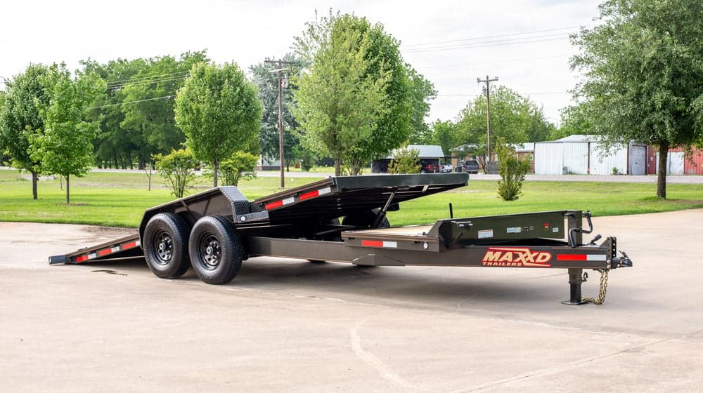 MaxxD Tilt Deck Trailer 20' 14k