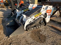 3,000lb. Mini Track Skid Steer Bobcat MT85 3,000lb. Mini Track Skid Steer Bobcat MT85