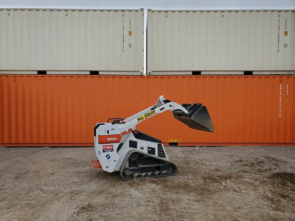 3,000lb. Mini Track Skid Steer Bobcat MT85 3,000lb. Mini Track Skid Steer Bobcat MT85