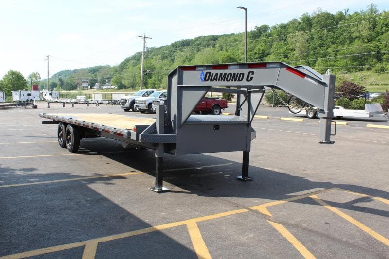 Diamond C 26' Gooseneck Deck Over Tilt Trailer